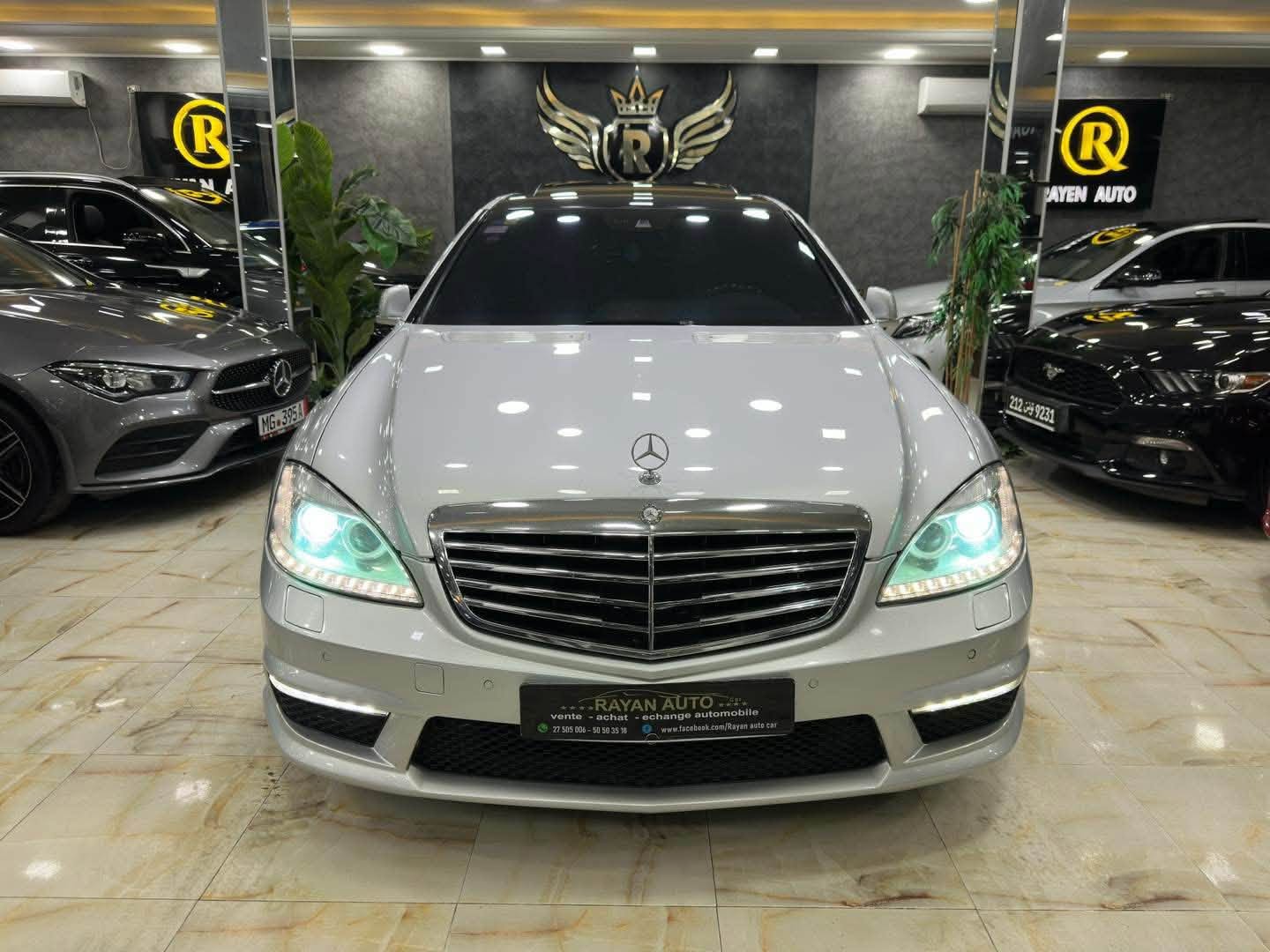 MERCEDES W221 AMG S 500 V8